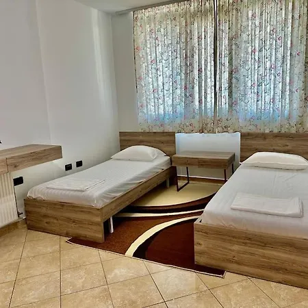 8th Floor Luxury Tirana 2 شقة Selitë e Vogël