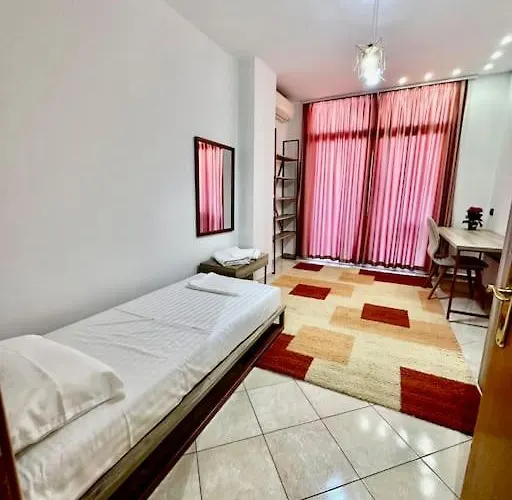 דירה 8th Floor Luxury Tirana 2